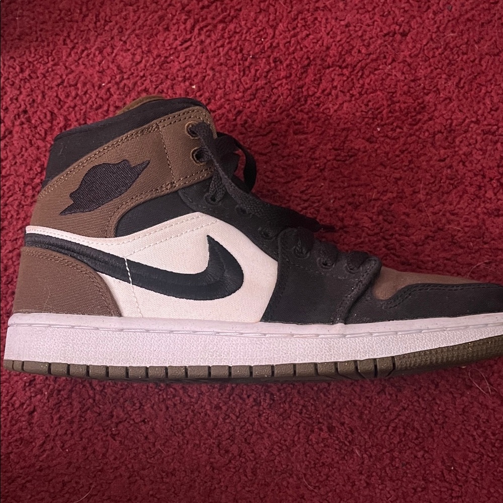 RARE Air Jordan 1 Mid SE- Light Olive/Sail/White/Black Women’s Size 7